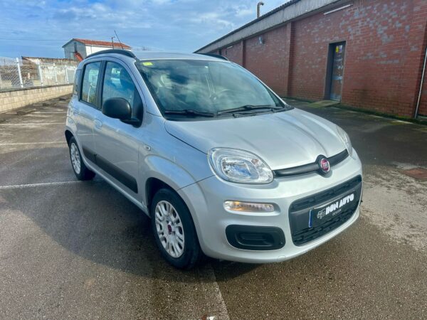 FIAT PANDA LOUNGE 1.2 69CV - Imagen 5