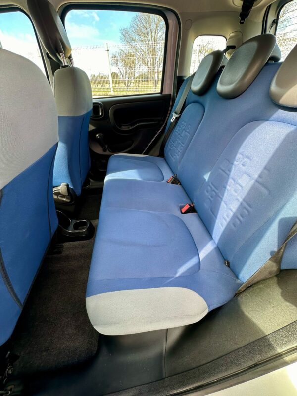 FIAT PANDA LOUNGE 1.2 69CV - Imagen 11
