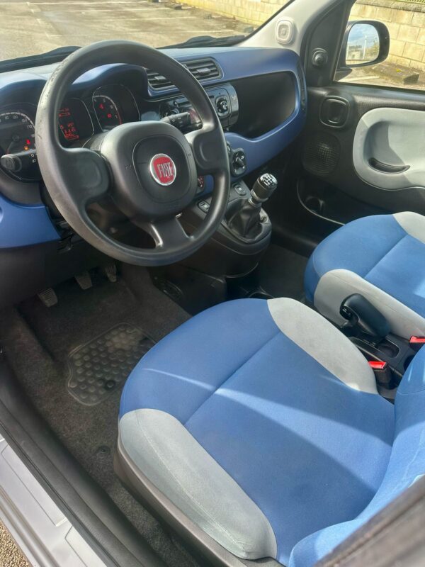 FIAT PANDA LOUNGE 1.2 69CV - Imagen 8