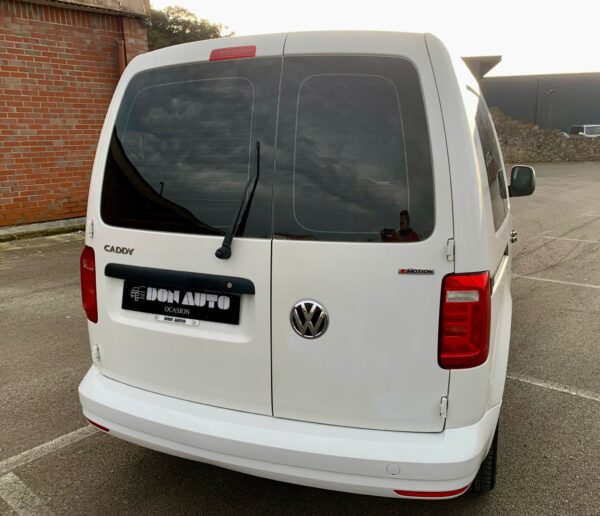 VOLKSWAGEN CADDY COMBI 2.0TDI 122CV 4 MOTION - Imagen 5