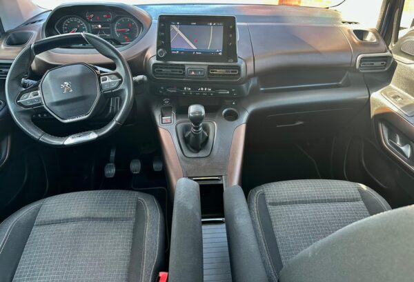 PEUGEOT RIFTER GT LINE 1.5BLUEHDI 130CV - Imagen 8